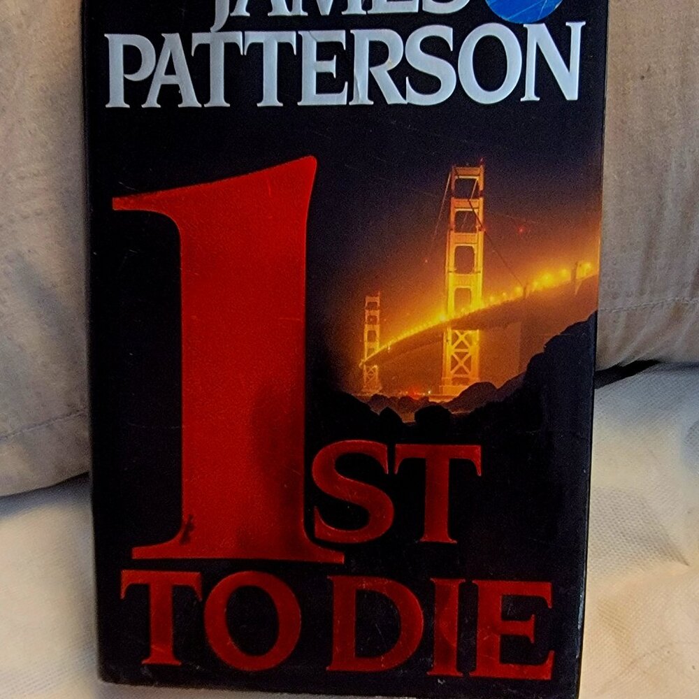 ALL BOOKS 2 FOR $6.00 !!!  1st to Die by James Patterson
